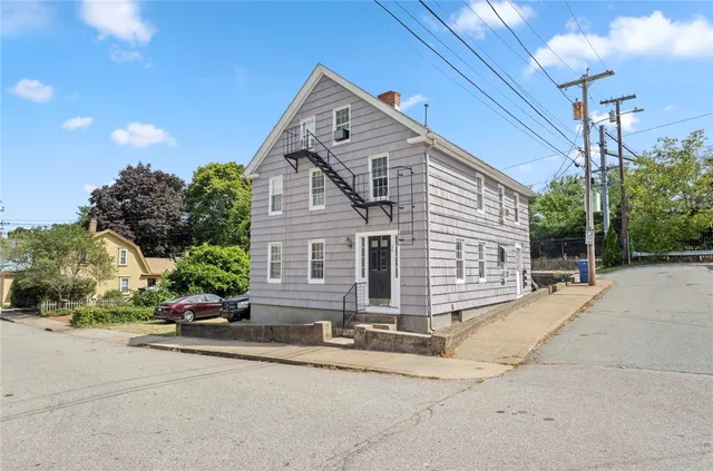 $1,700,000 | 134 Duke Street, East Greenwich, RI 02818