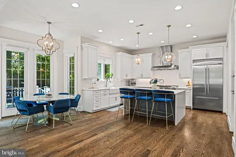 $1,950,000 | 1416 Ross Drive Southwest, Vienna, VA 22180