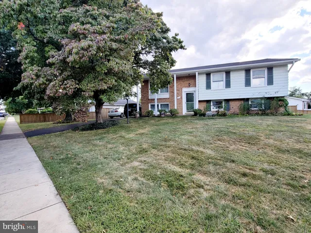 $619,900 | 101 South Harrison Road, Sterling, VA 20164