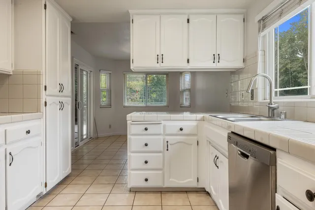 $549,900 | 1940 North Berkeley Avenue, Turlock, CA 95382