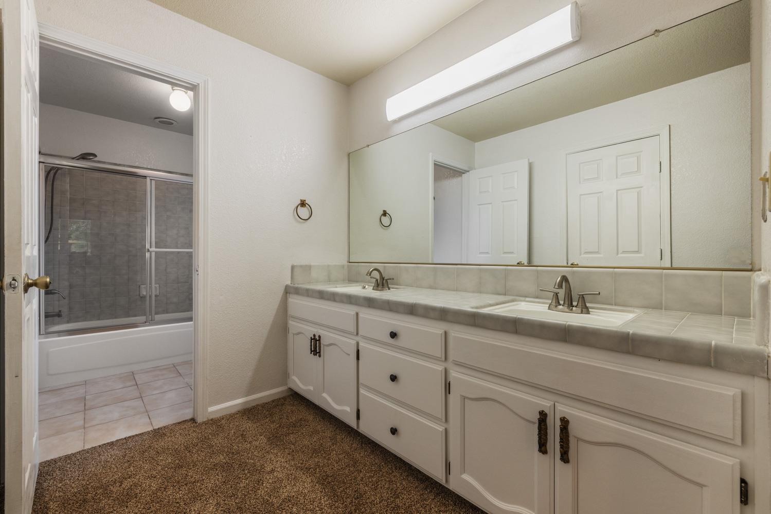 1940 North Berkeley Avenue Turlock, CA 95382 - Photo 21 of 40