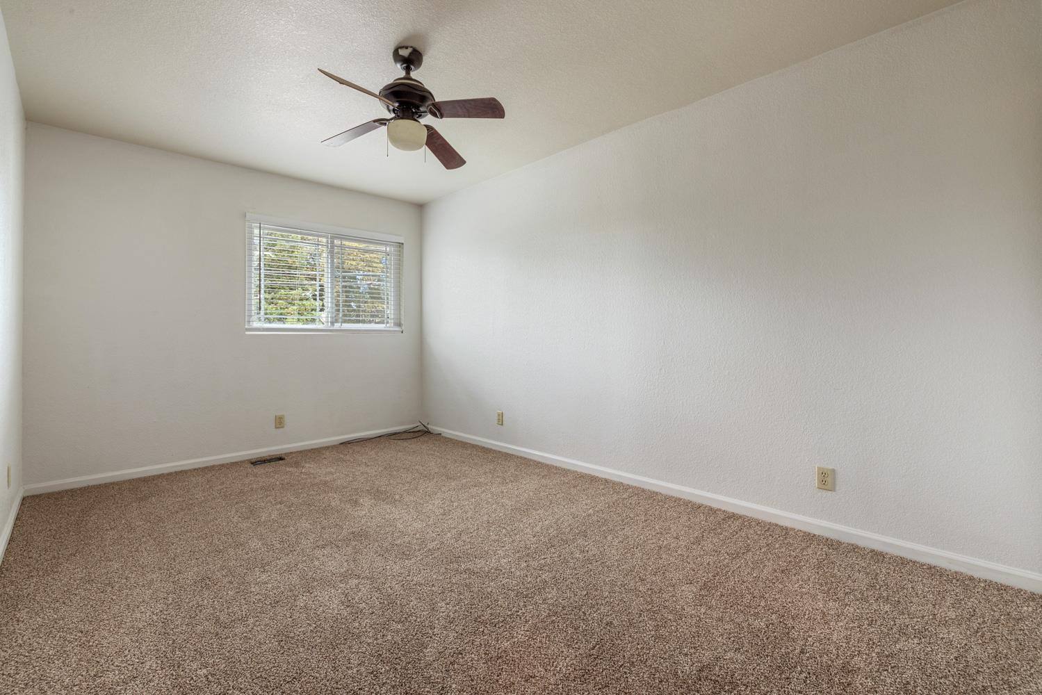 1940 North Berkeley Avenue Turlock, CA 95382 - Photo 30 of 40