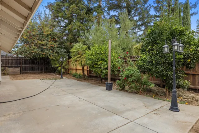 $549,900 | 1940 North Berkeley Avenue, Turlock, CA 95382