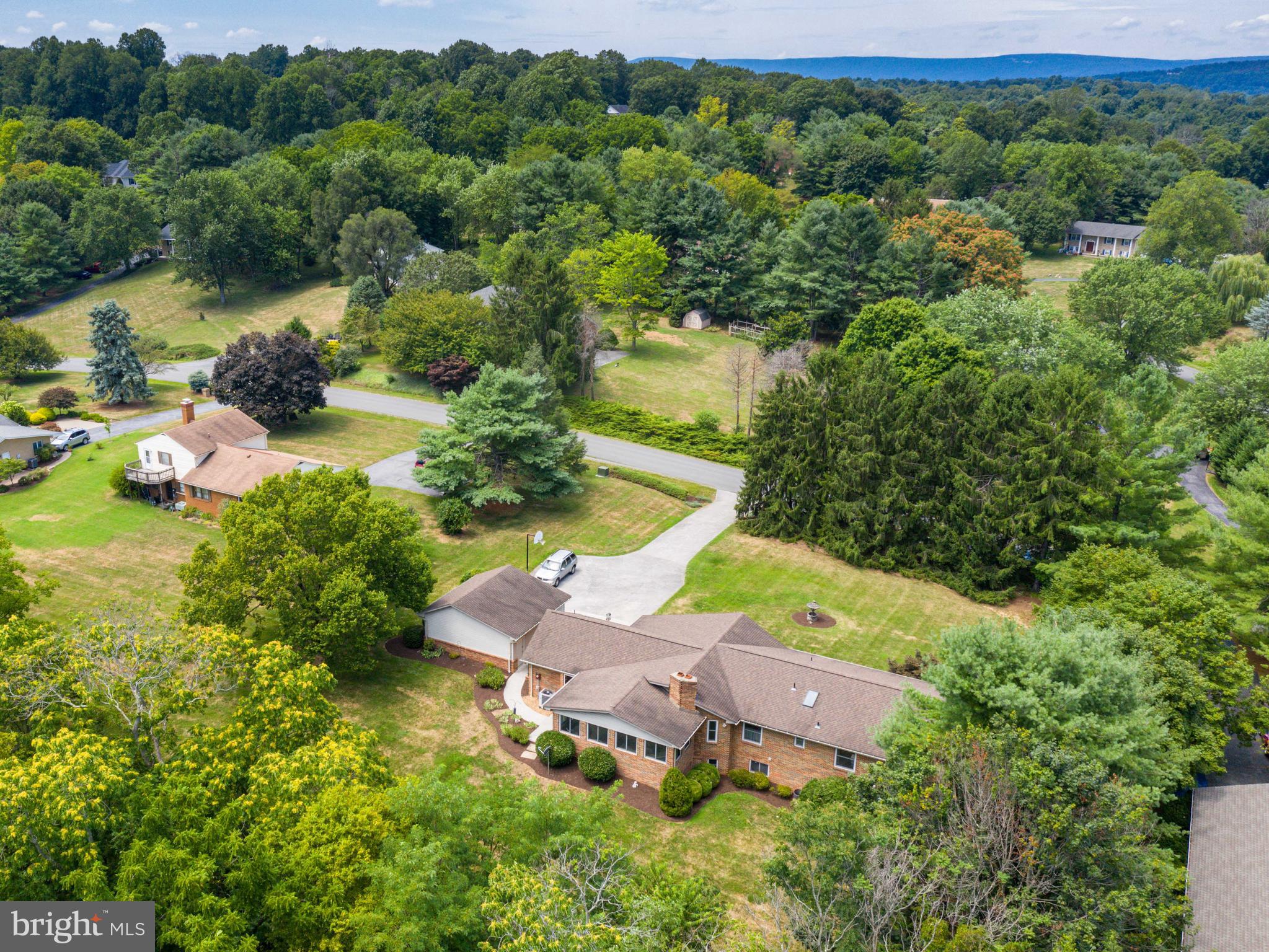 144 Stonebrook Road Winchester, VA 22602 - Photo 19 of 59 Gallery Image 19