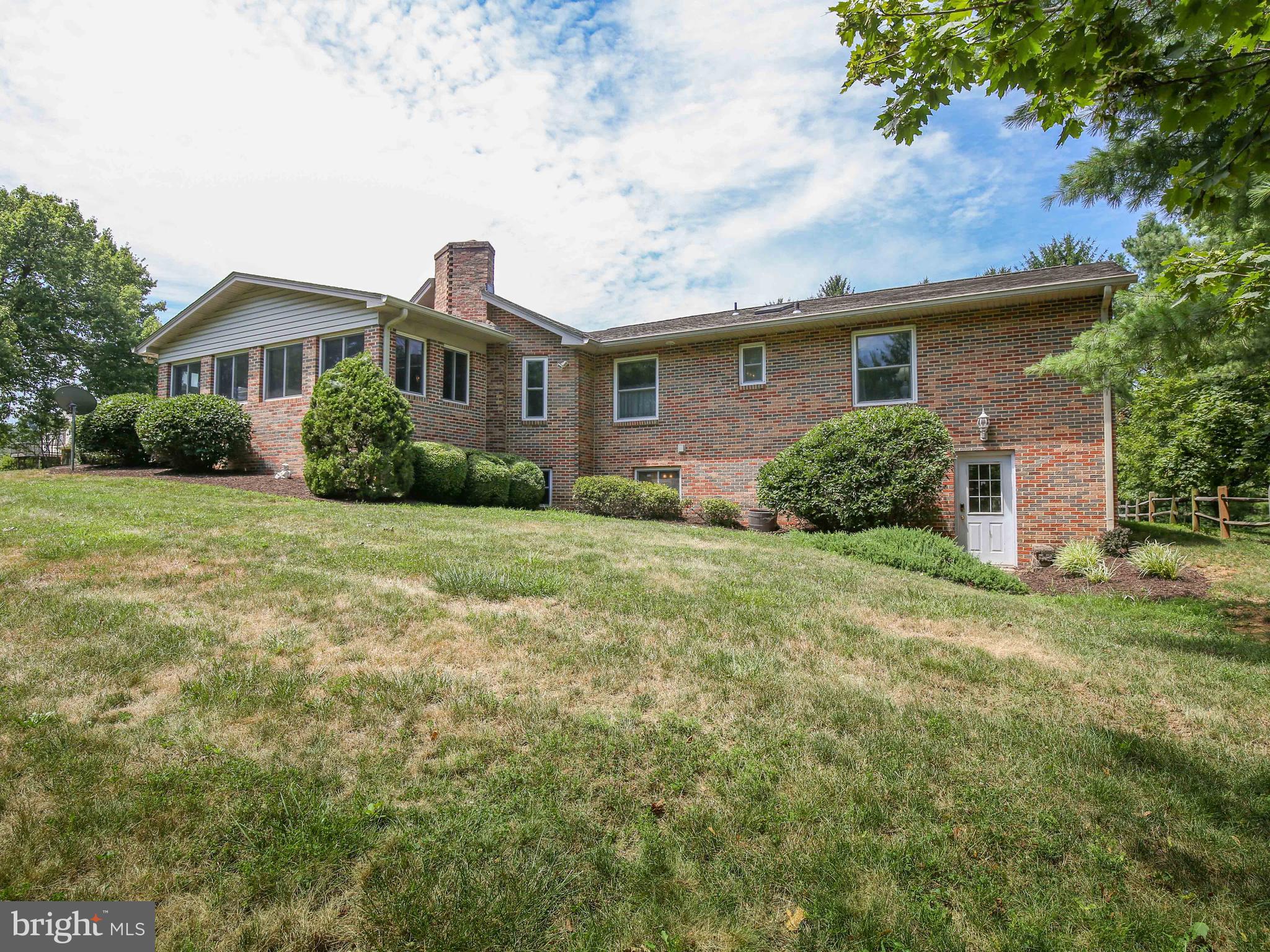 144 Stonebrook Road Winchester, VA 22602 - Photo 8 of 59 Gallery Image 8