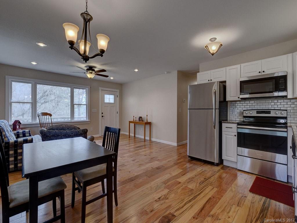 496 Airport Road Franklin, NC 28734 - Photo 15 of 23 Gallery Image 15