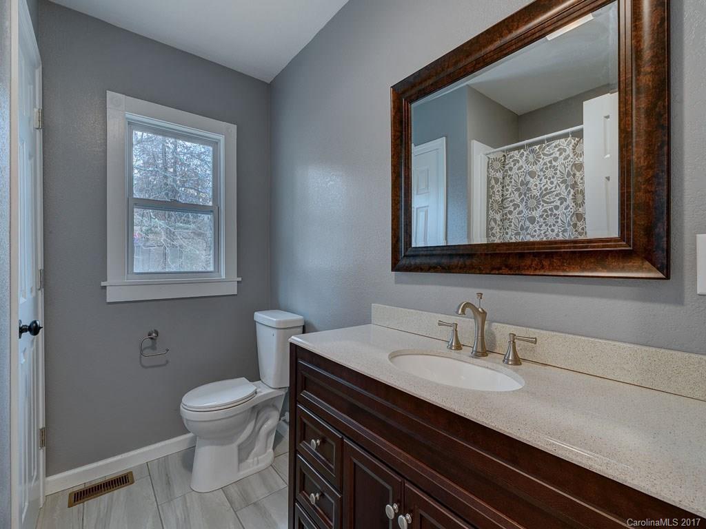 496 Airport Road Franklin, NC 28734 - Photo 16 of 23 Gallery Image 16