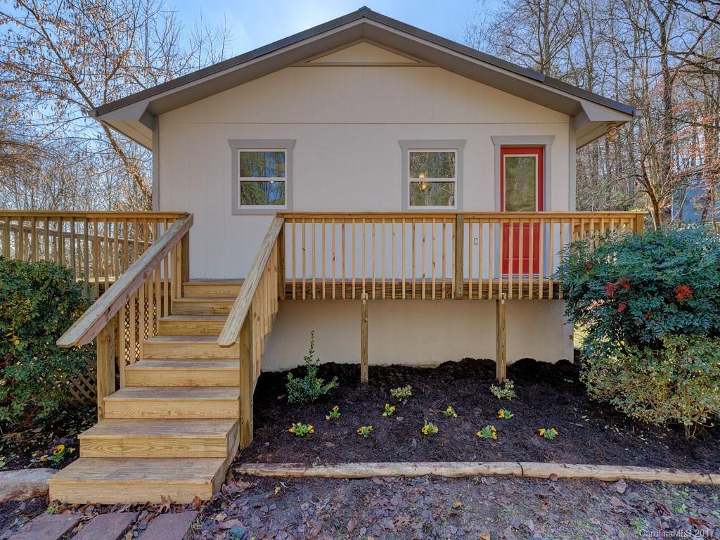 496 Airport Road Franklin, NC 28734 - Photo 4 of 23 Gallery Image 4