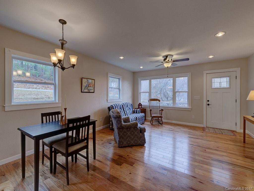 496 Airport Road Franklin, NC 28734 - Photo 9 of 23 Gallery Image 9