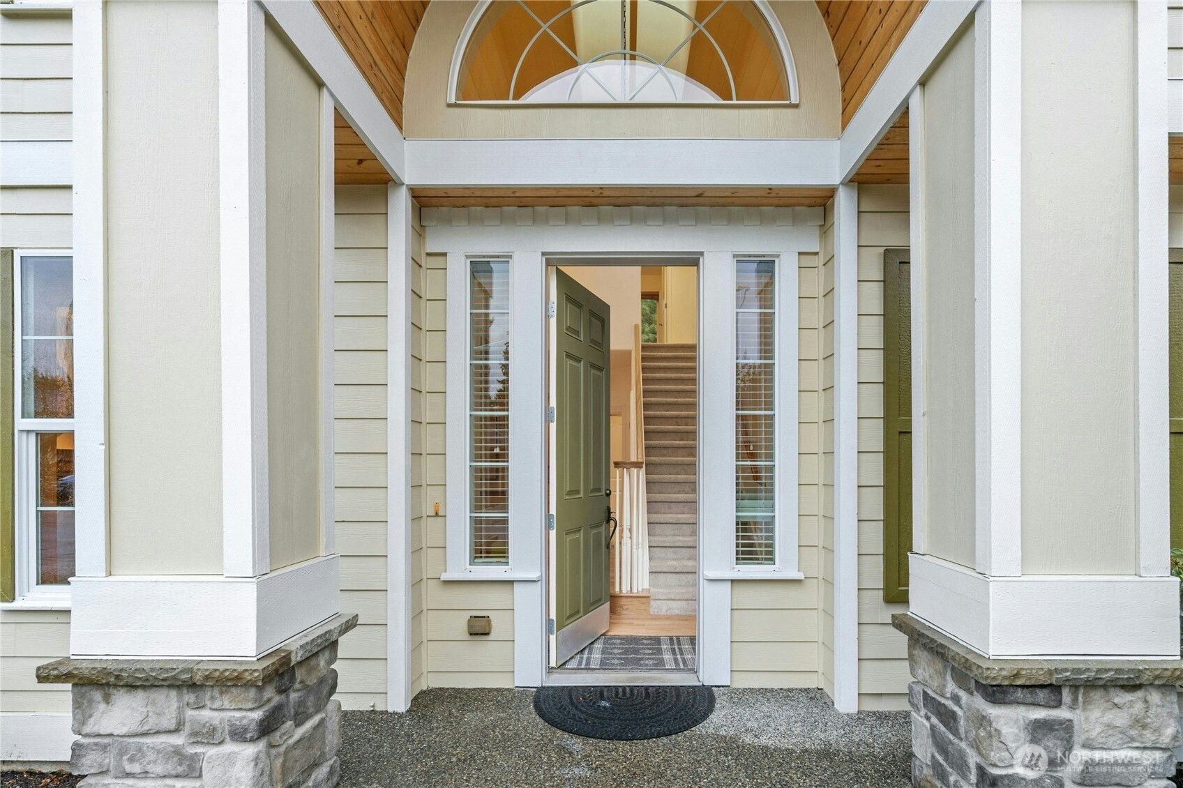 16924 31st Drive Southeast Bothell, WA 98012 - Photo 4 of 38