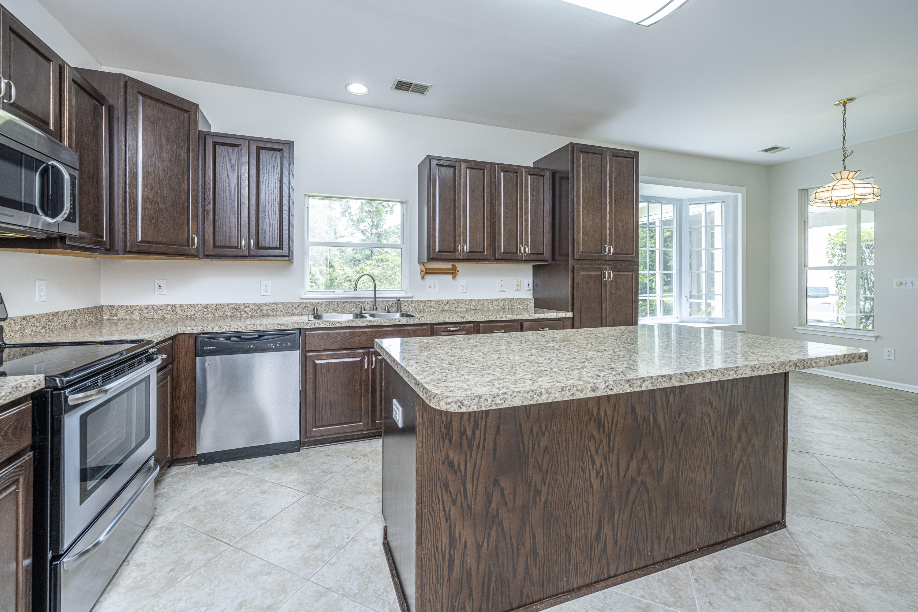 134 Old Course Road Summerville, SC 29485 - Photo 17 of 42 DSC_7814