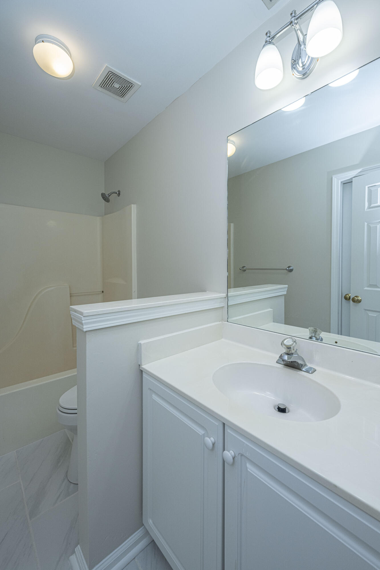 134 Old Course Road Summerville, SC 29485 - Photo 34 of 42 Hall Bath