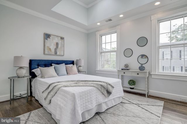 $1,375,000 | 1215 33rd Street Northwest, Washington, DC 20007