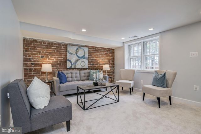 $1,375,000 | 1215 33rd Street Northwest, Washington, DC 20007
