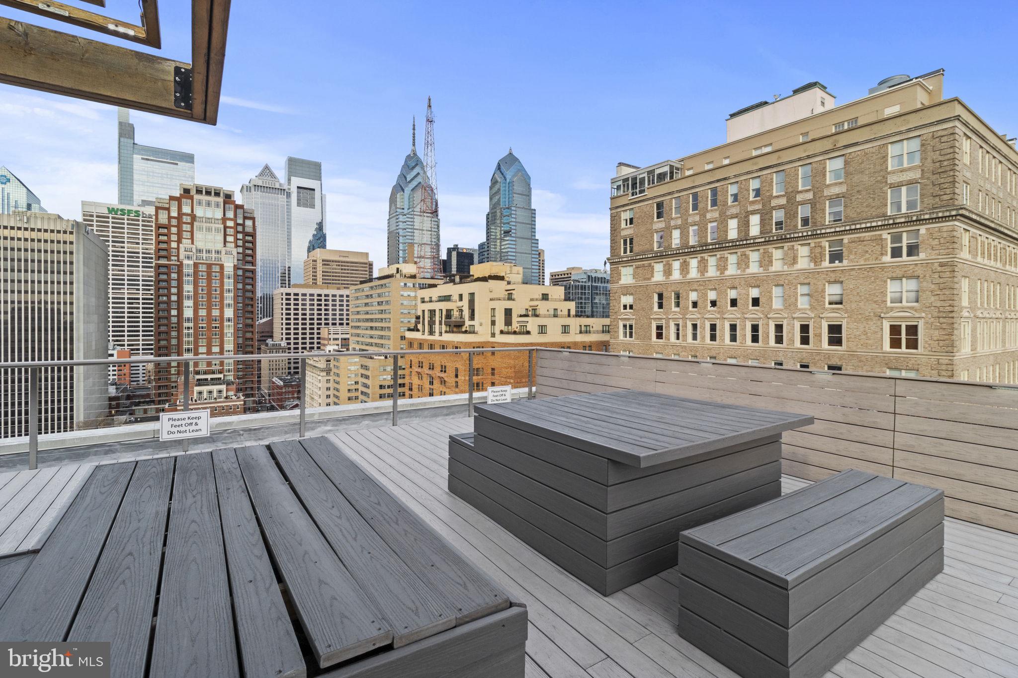 1810 Rittenhouse Square, Unit 610 Philadelphia, PA 19103 - Photo 25 of 32