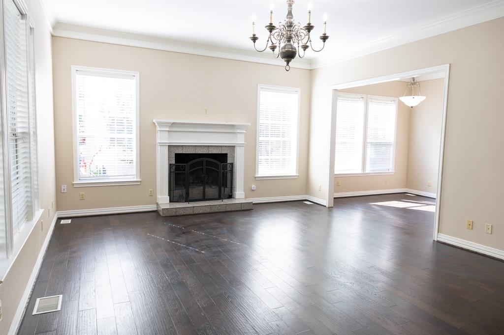 300 West Spring Street Weatherford, TX 76086 - Photo 25 of 37 Gallery Image 25