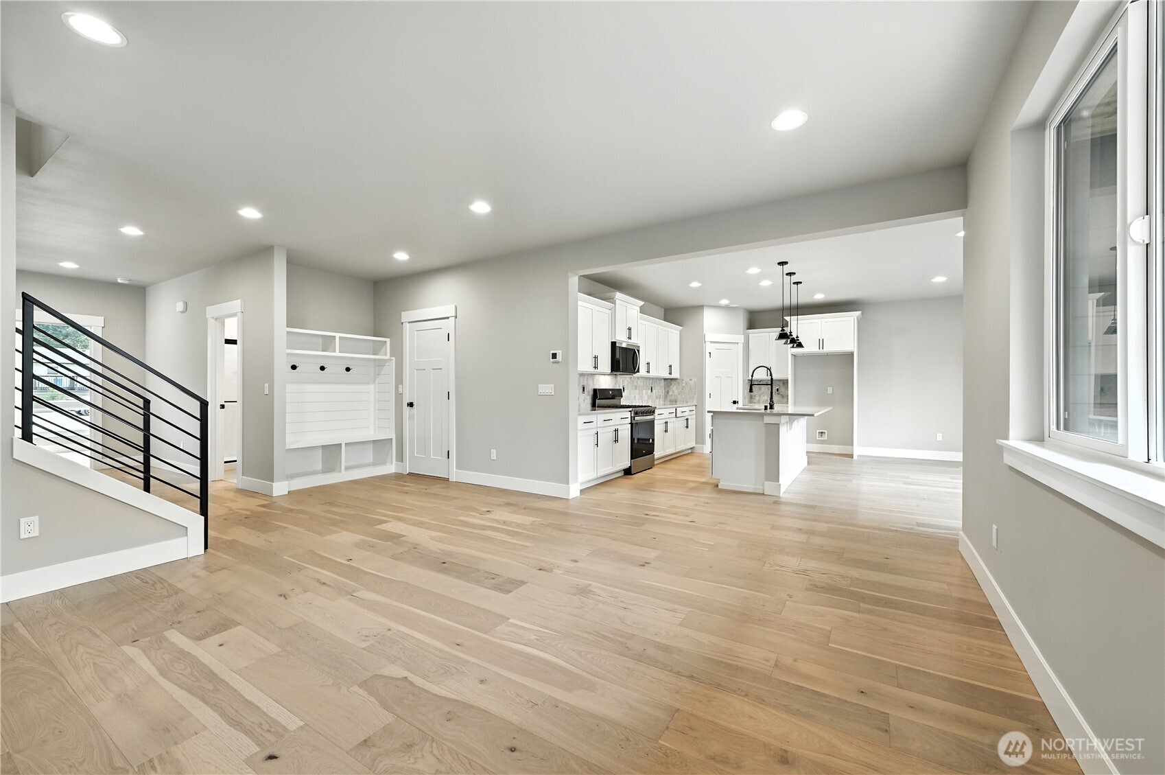 19220 Meridian Drive Southeast, Unit CW 08 Bothell, WA 98012 - Photo 13 of 37