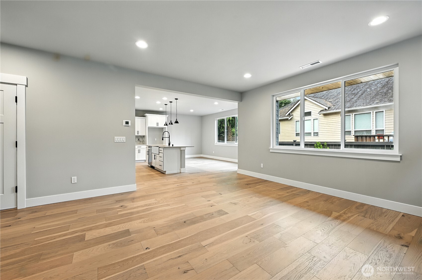 19220 Meridian Drive Southeast, Unit CW 08 Bothell, WA 98012 - Photo 14 of 37