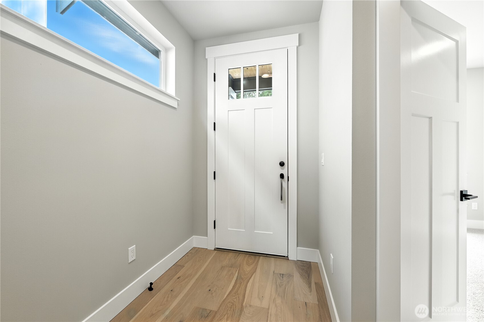 19220 Meridian Drive Southeast, Unit CW 08 Bothell, WA 98012 - Photo 5 of 37