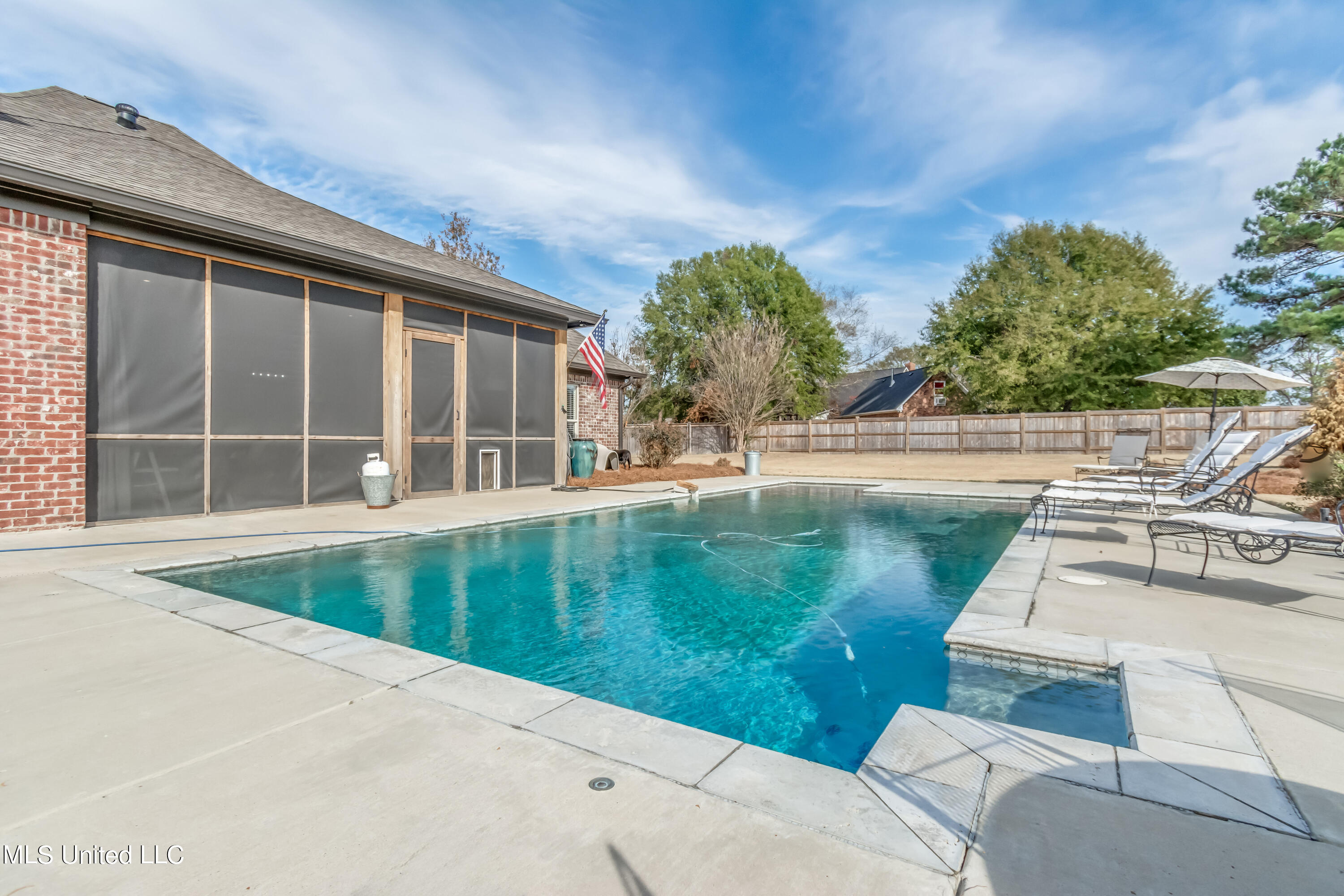 115 Sagefield Square Canton, MS 39046 - Photo 4 of 46 115 Sagefield Sq-17