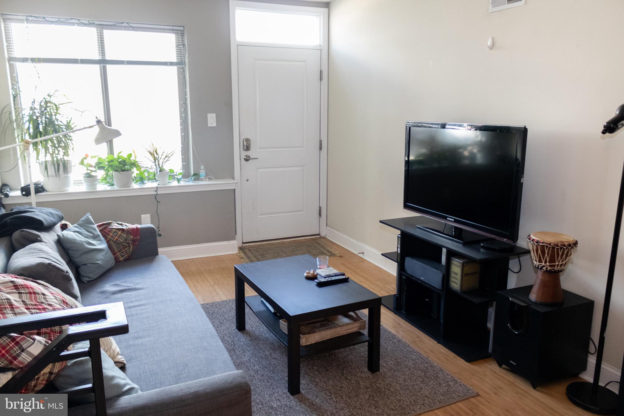 2102 Berges Street, Unit A Philadelphia, PA 19125 - Photo 4 of 32 Living room