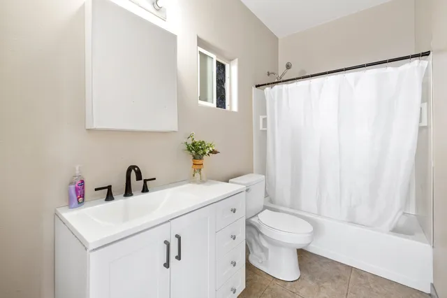 $1,700,000 | 77-6451 Marlin Road, Kailua-Kona, HI 96740