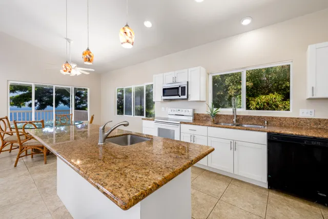 $1,700,000 | 77-6451 Marlin Road, Kailua-Kona, HI 96740