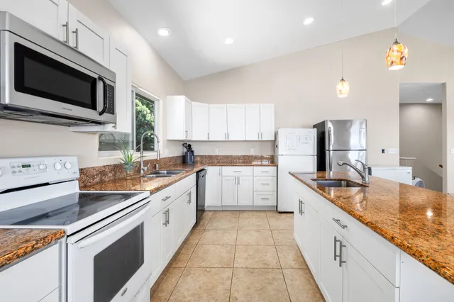 $1,700,000 | 77-6451 Marlin Road, Kailua-Kona, HI 96740