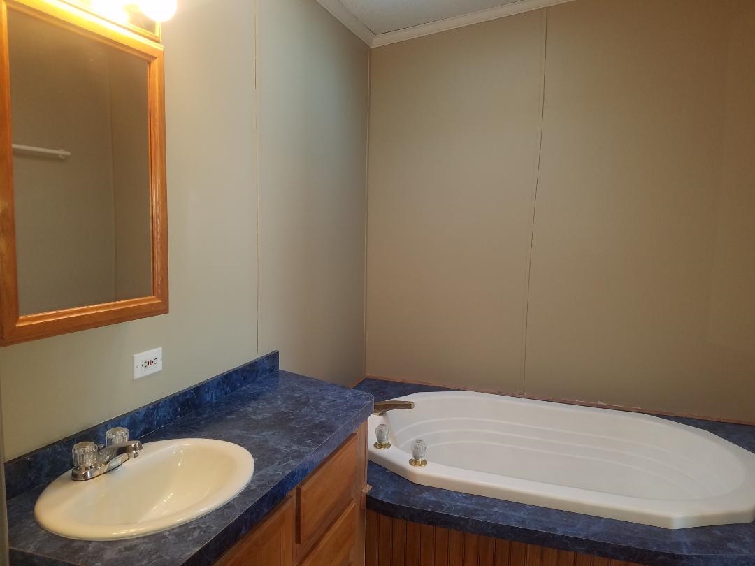 3048 East Falling Creek Road Pekin, IN 47165 - Photo 22 of 26