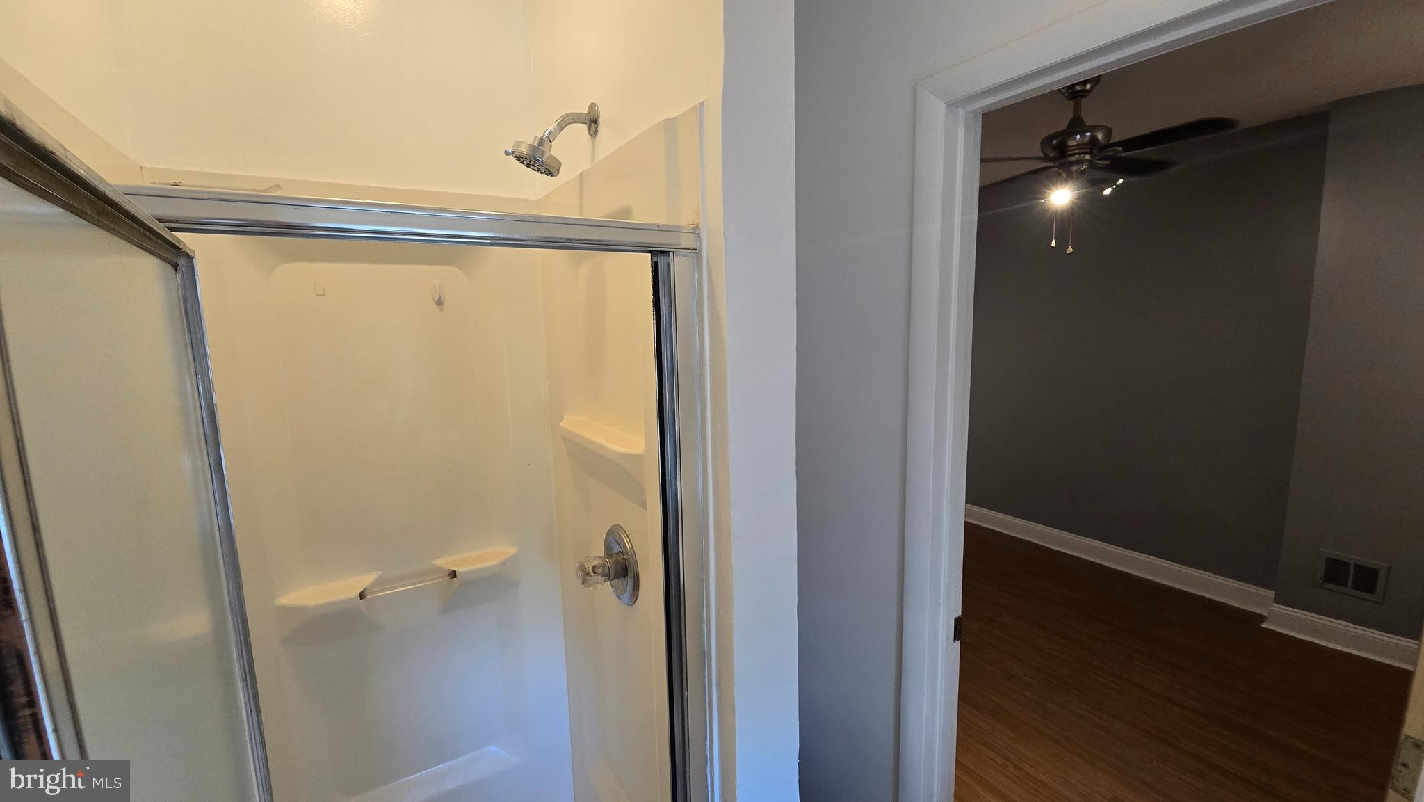 129 Ripka Street Philadelphia, PA 19127 - Photo 9 of 23
