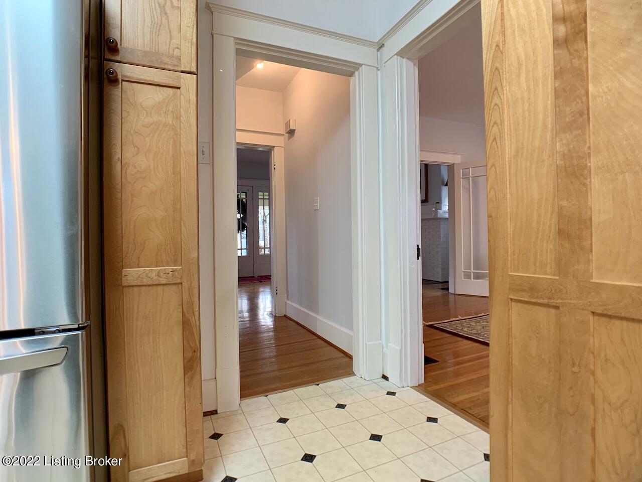 1933 Rutherford Avenue Louisville, KY 40205 - Photo 25 of 67 IMG_6005