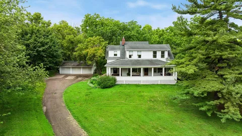 $925,000 | 5940 Galpin Lake Road, Shorewood, MN 55331