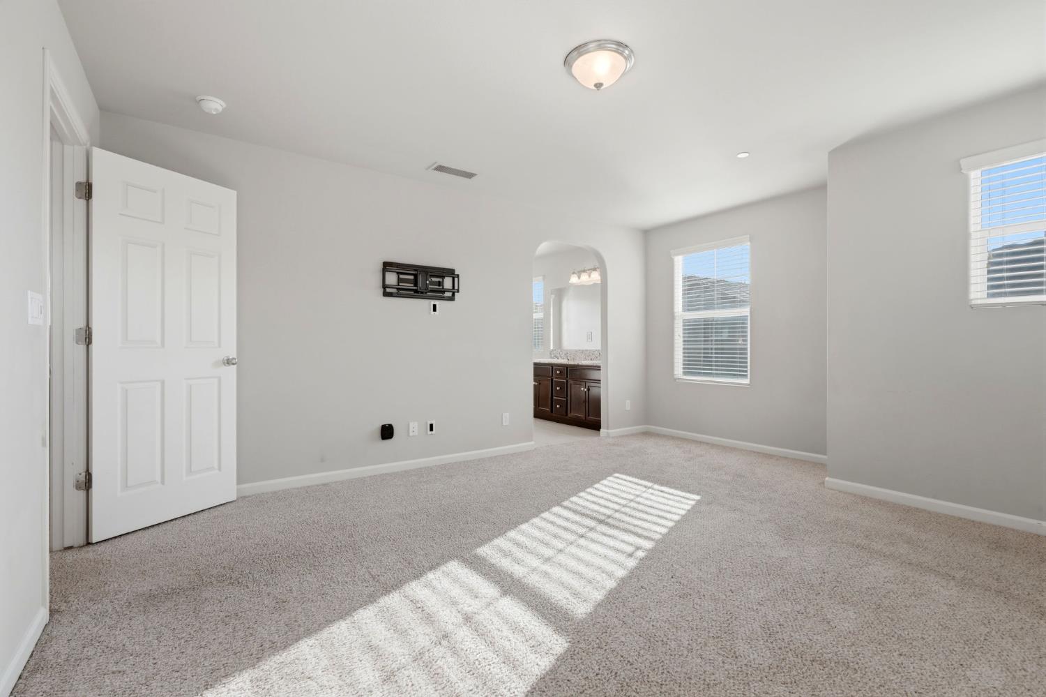 1515 Zenith Clovis, CA 93619 - Photo 33 of 41 a view of an empty room with a window