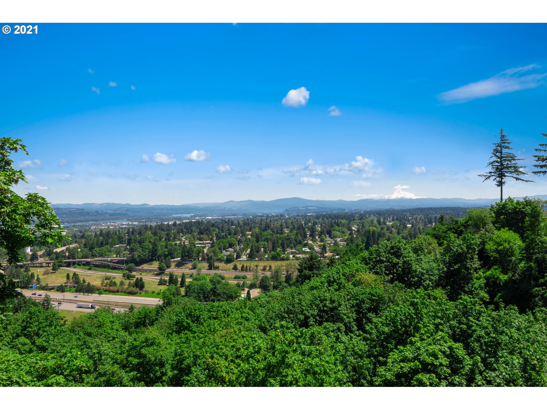 3056 Northeast Rocky Butte Road Portland, OR 97220 - Photo 1 of 17 Gallery Image 1