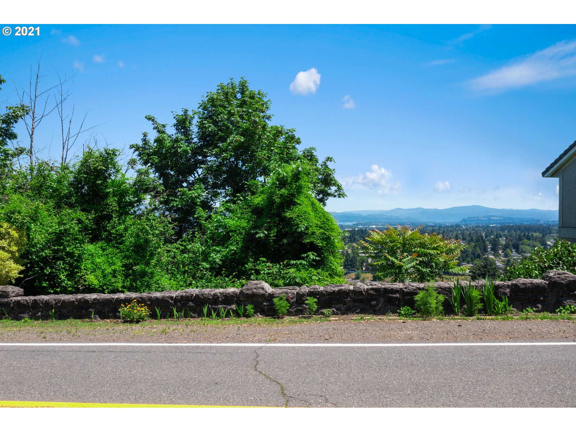 3056 Northeast Rocky Butte Road Portland, OR 97220 - Photo 3 of 17 View