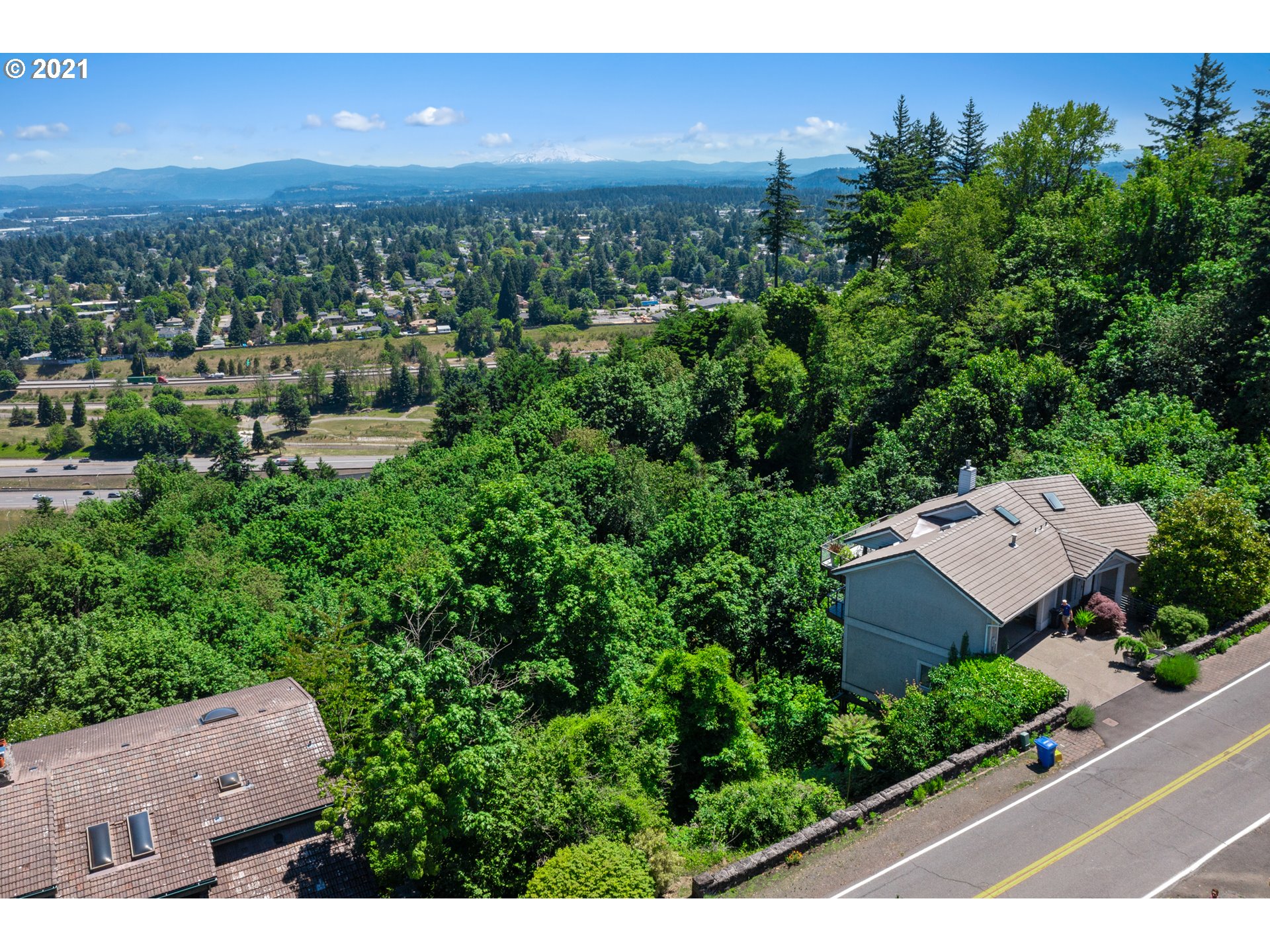 3056 Northeast Rocky Butte Road Portland, OR 97220 - Photo 5 of 17 View