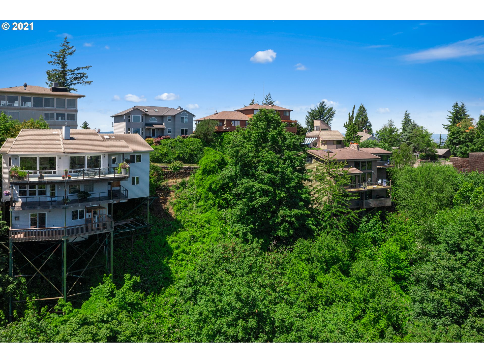 3056 Northeast Rocky Butte Road Portland, OR 97220 - Photo 6 of 17 View