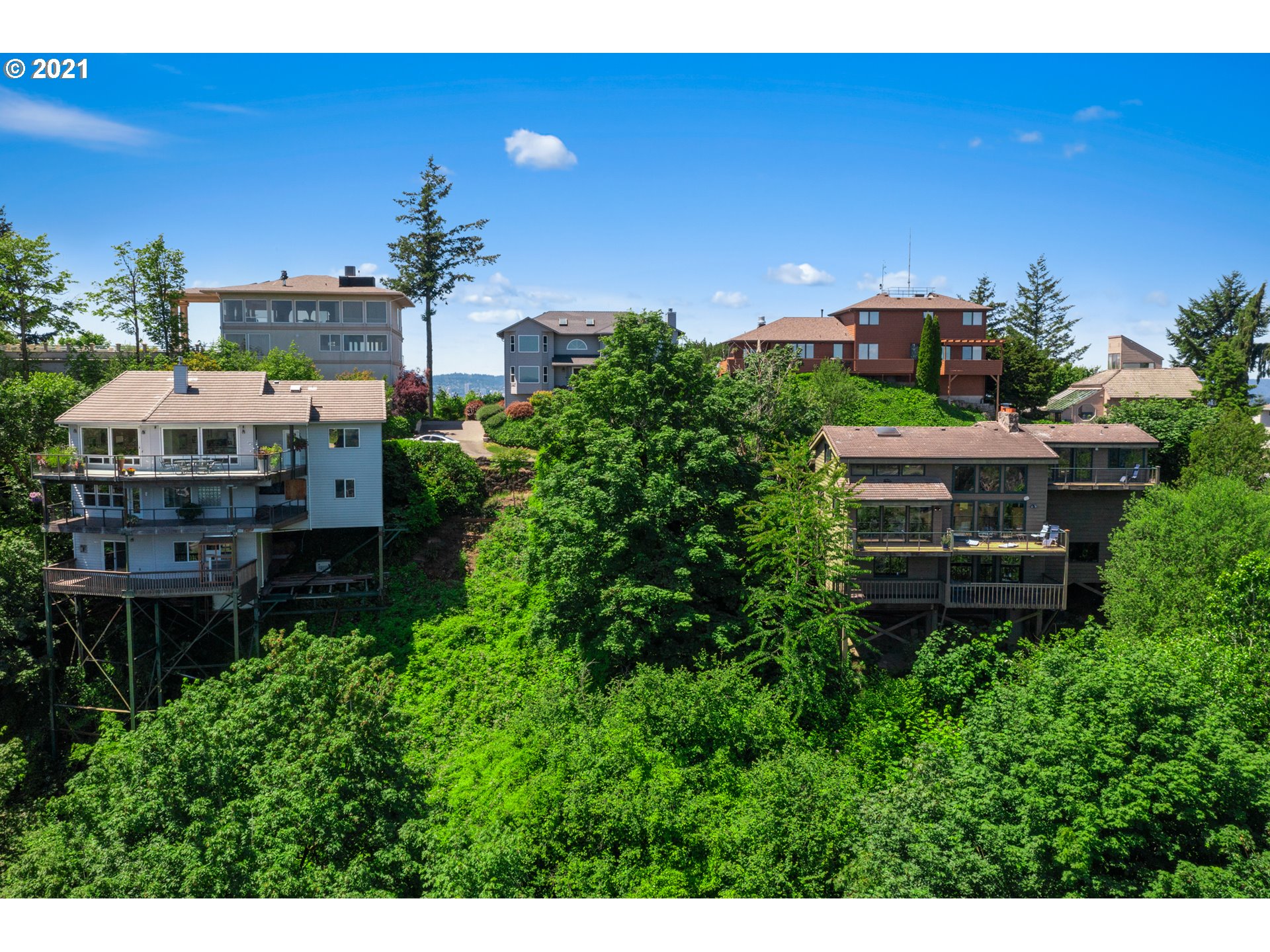 3056 Northeast Rocky Butte Road Portland, OR 97220 - Photo 7 of 17 View