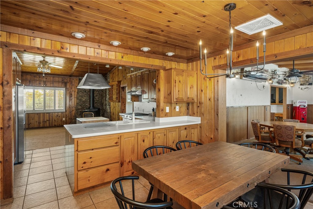 7788 Columbine Road Oak Hills, CA 92344 - Photo 14 of 72