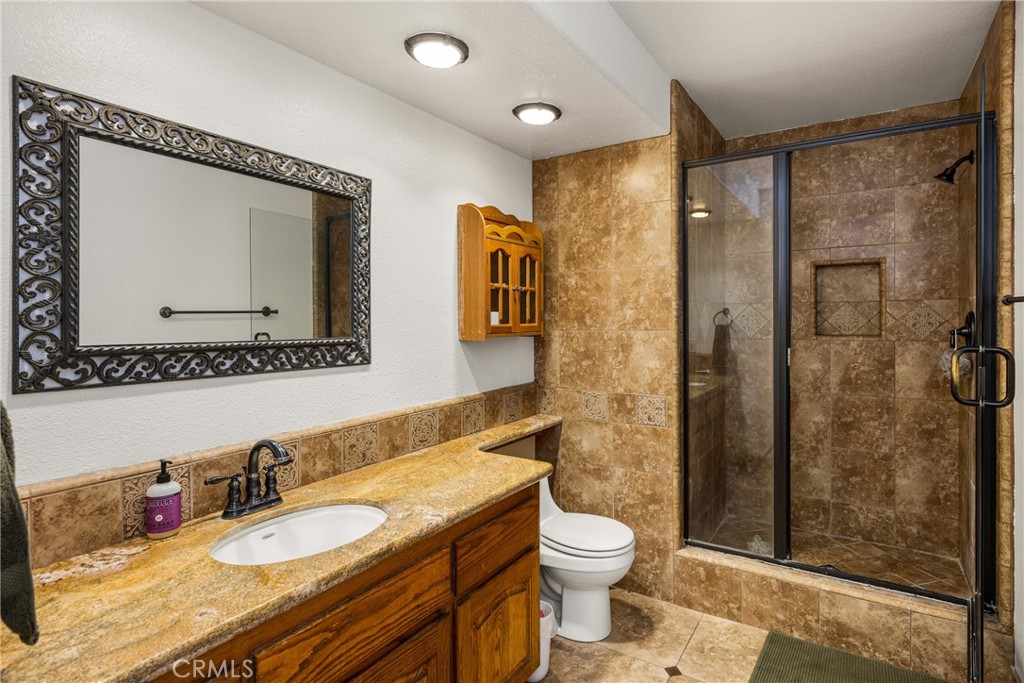 7788 Columbine Road Oak Hills, CA 92344 - Photo 36 of 72