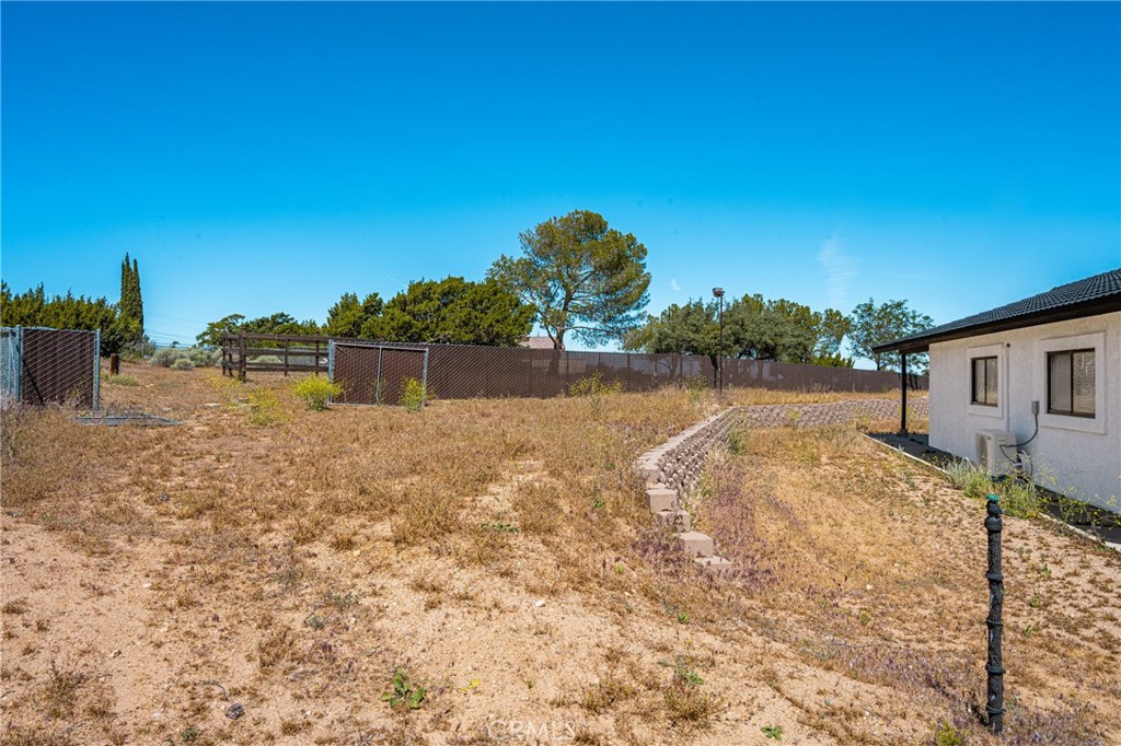 7788 Columbine Road Oak Hills, CA 92344 - Photo 50 of 72