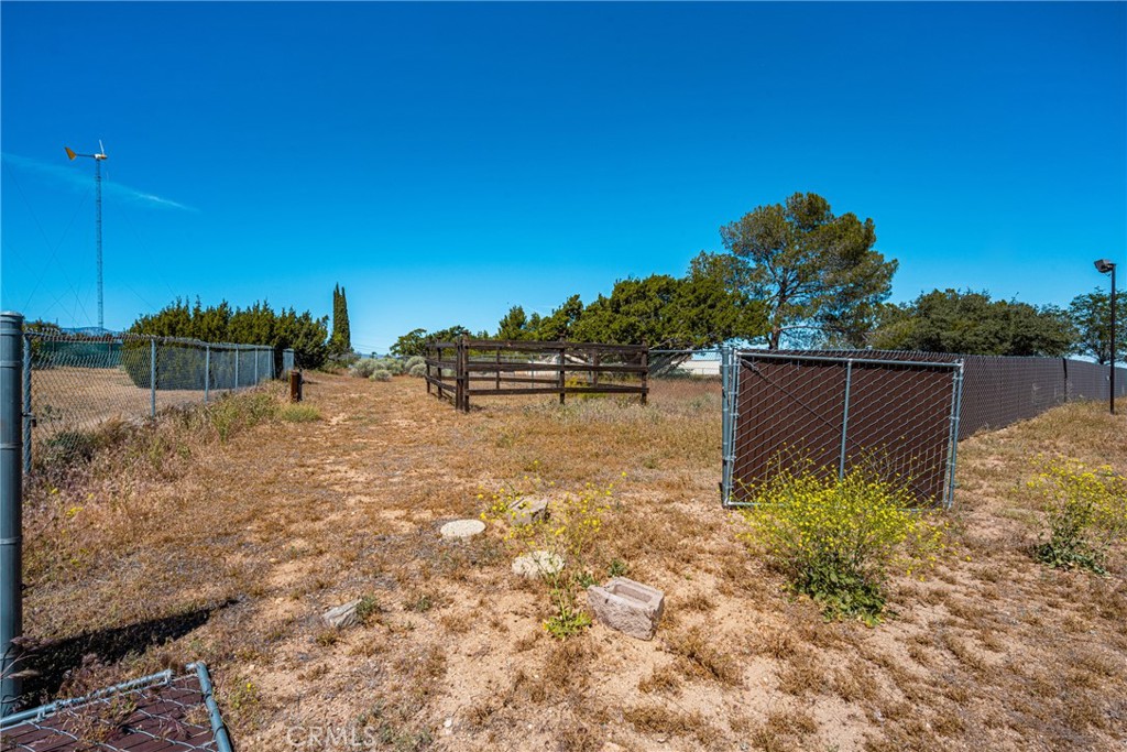 7788 Columbine Road Oak Hills, CA 92344 - Photo 52 of 72