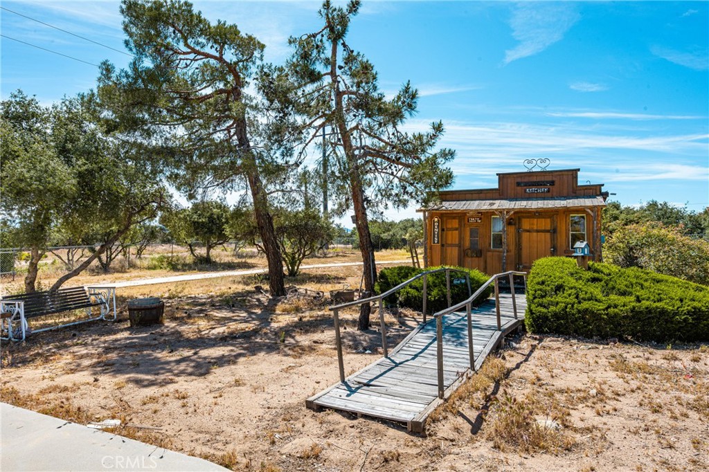 7788 Columbine Road Oak Hills, CA 92344 - Photo 56 of 72