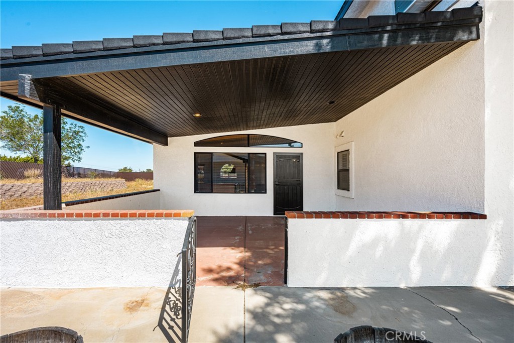 7788 Columbine Road Oak Hills, CA 92344 - Photo 7 of 72