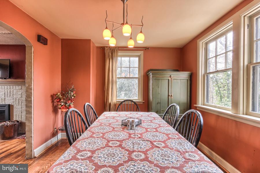 301 Hillside Road Harrisburg, PA 17104 - Photo 12 of 55 Gallery Image 12
