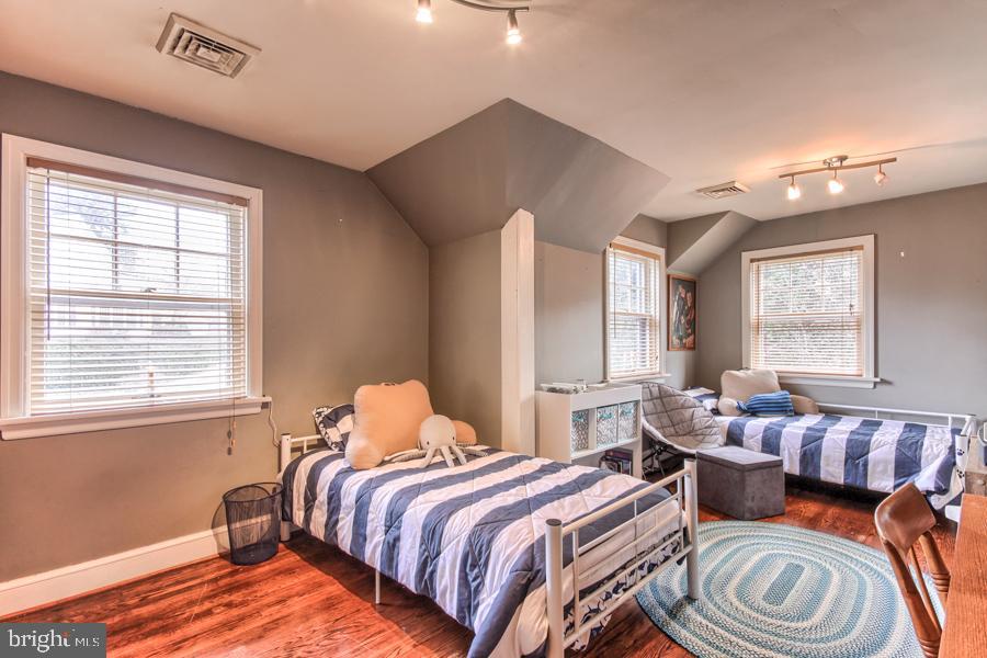301 Hillside Road Harrisburg, PA 17104 - Photo 34 of 55 Gallery Image 34