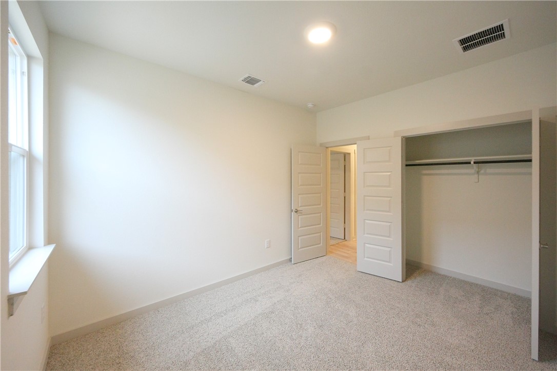 10625 Gonzales Ranger Pass Austin, TX 78754 - Photo 17 of 26