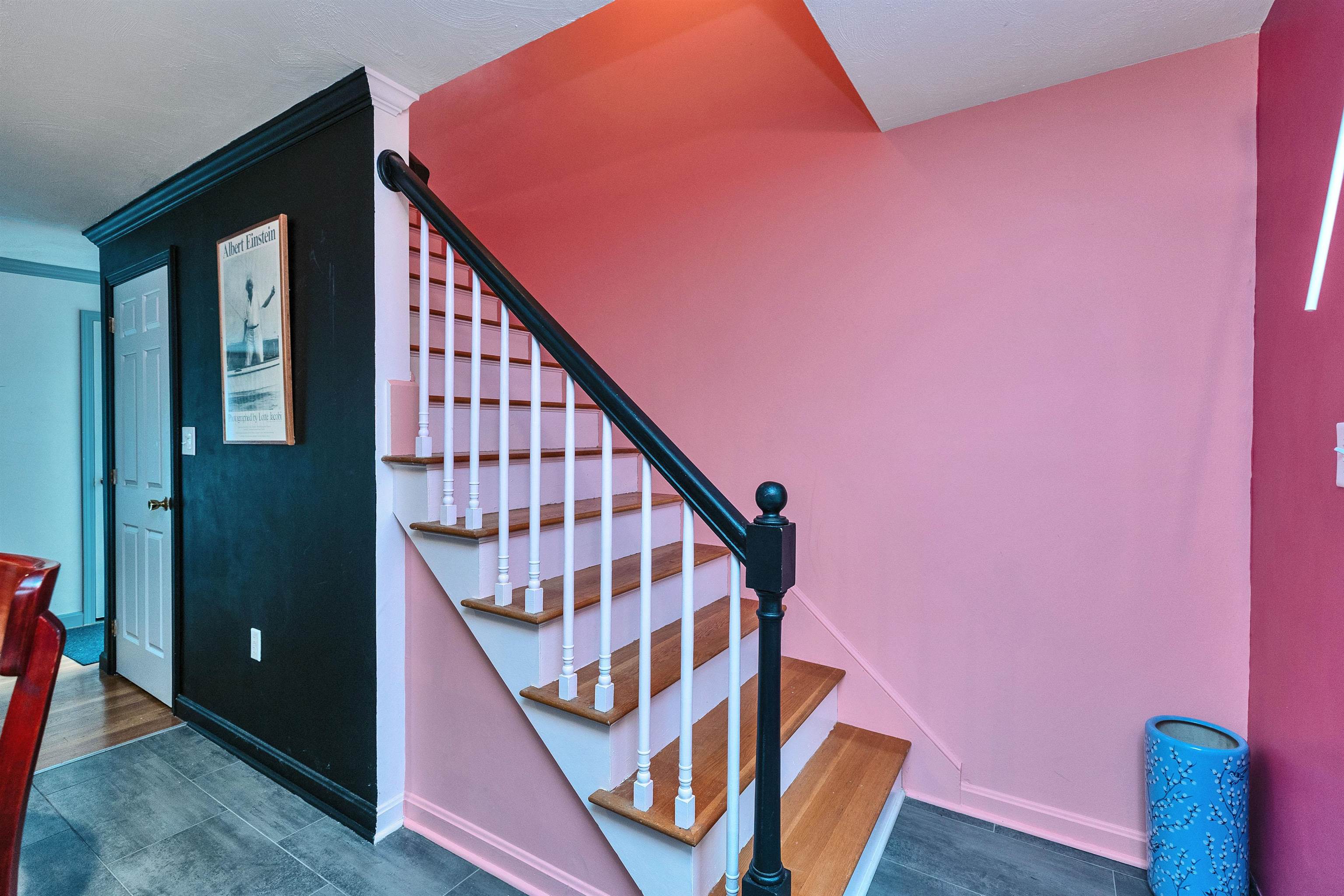 7 Governor Square Peterborough, NH 03458 - Photo 12 of 46