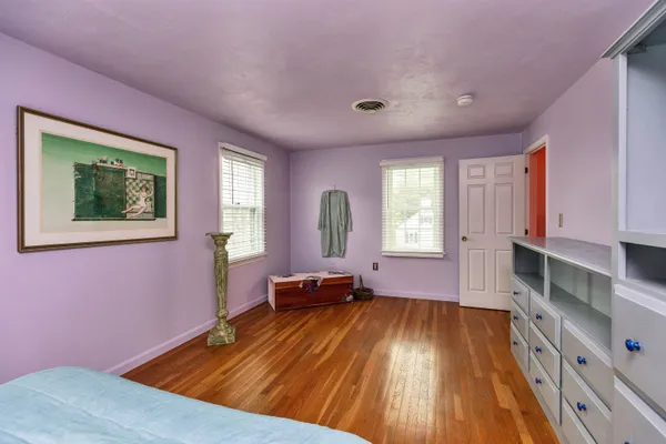 $375,000 | 7 Governor Square, Peterborough, NH 03458