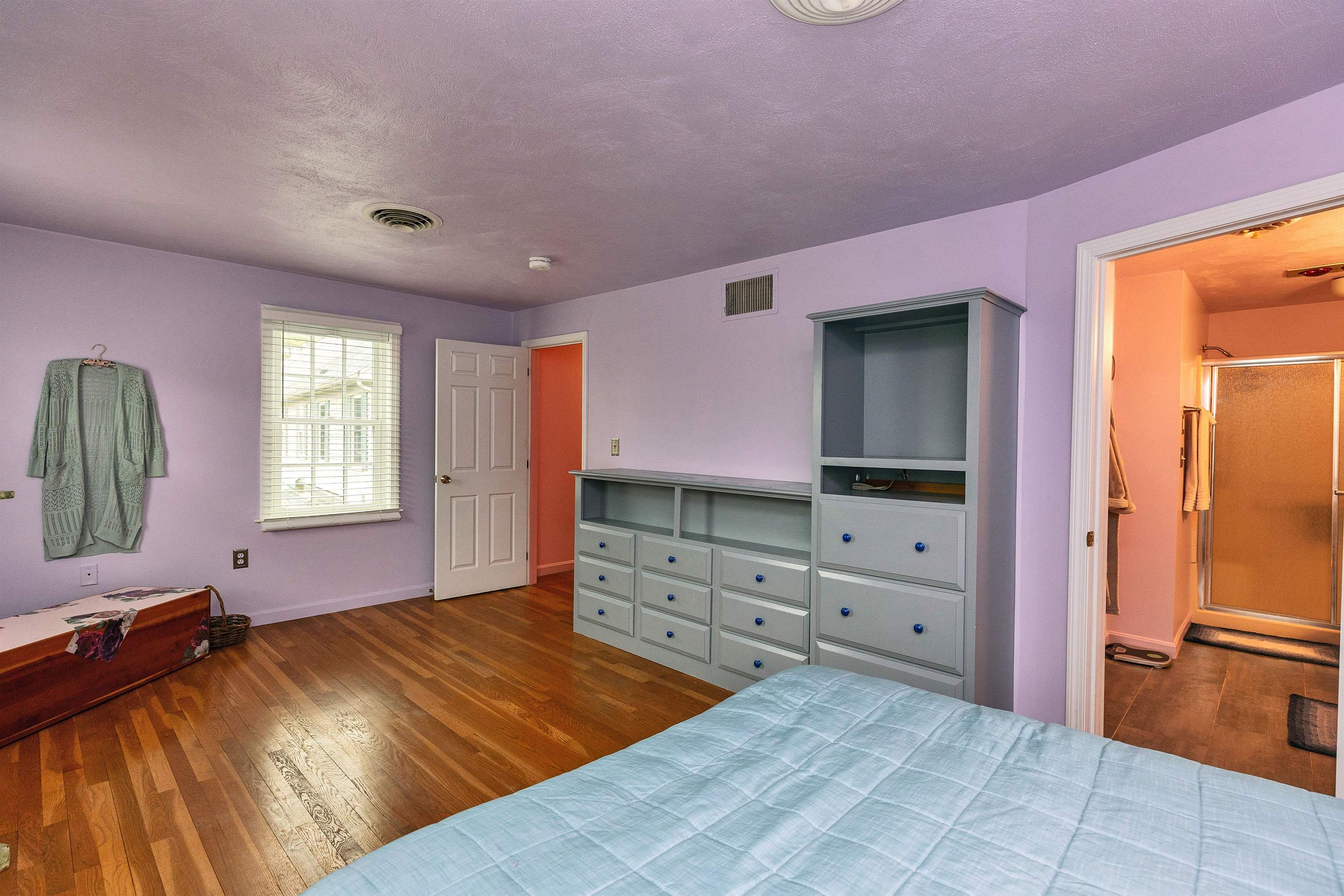 7 Governor Square Peterborough, NH 03458 - Photo 25 of 46